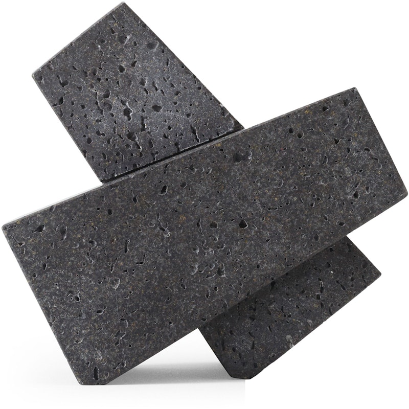 Converge Bokstøtte, Lavastein