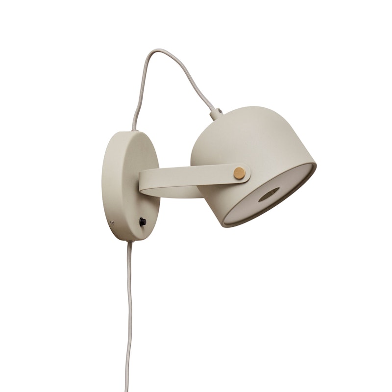 Svejk 13 Vegglampe, Beige/Messing