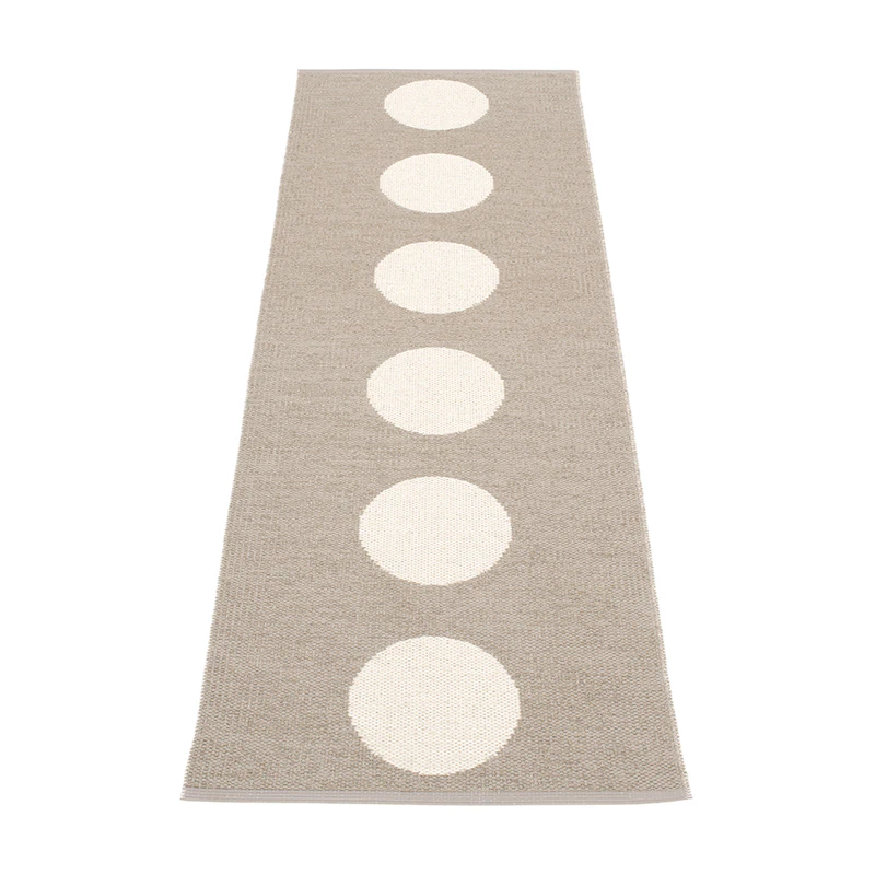 Vera Teppe Mud/Vanilla, 70x300 cm