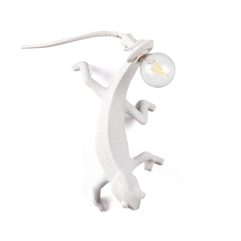 Chameleon Lamp Going Down Vegglampe, Hvit