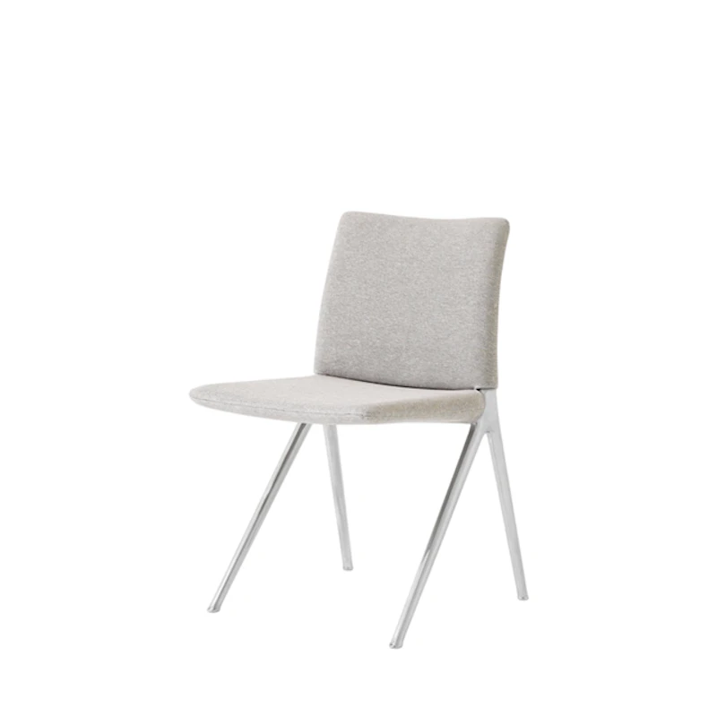 &Tradition Kape IF7 Dining table chair Polished Aluminium/Clay 003