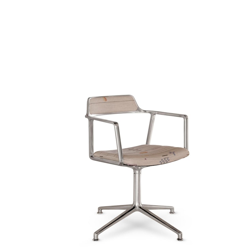 452 Swivel Dreistol Guesthouse Edition Montafon Haus Austria Mønstret/Polert