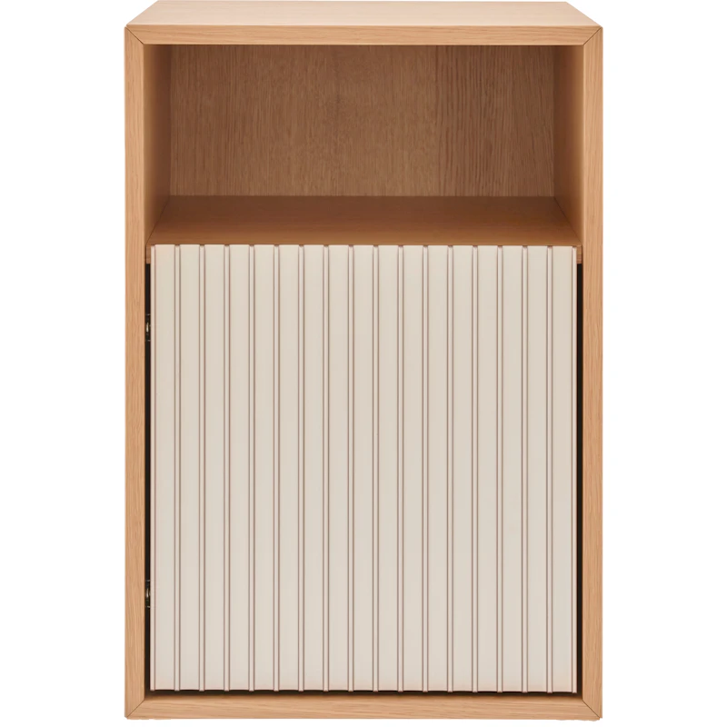 672 Nattbord, Lys Eik